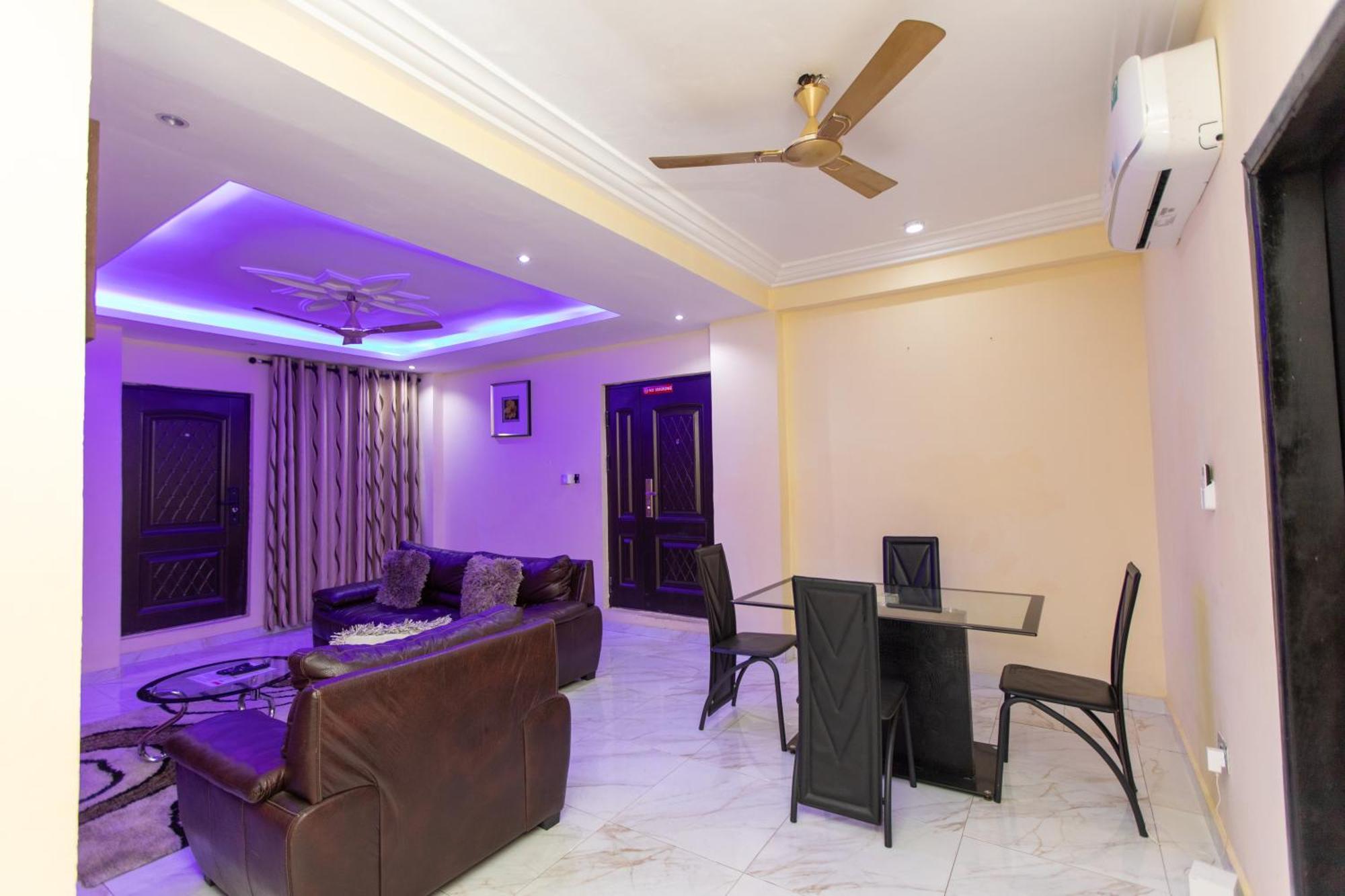 Washington Apartments - Just 25Mins Drive From The Airport Kwashieman Exteriér fotografie